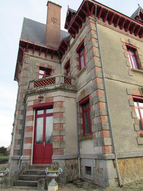 Chateau Lezat - Chambres D'Hotes La Souterraine Exterior photo